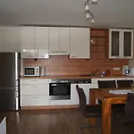 Felix Apartment *